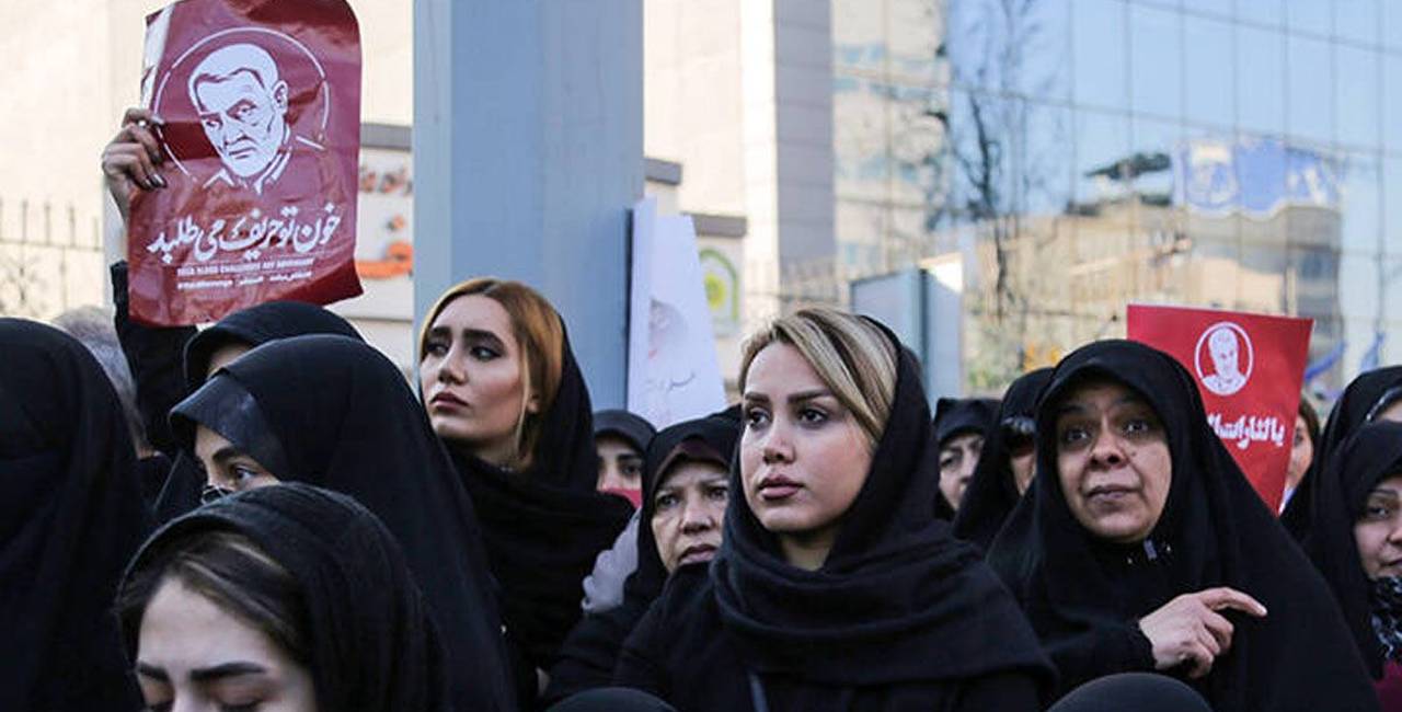 نازنین حاجی